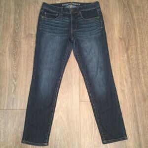 American Eagle Super Skinny ankle jeans 6 short
